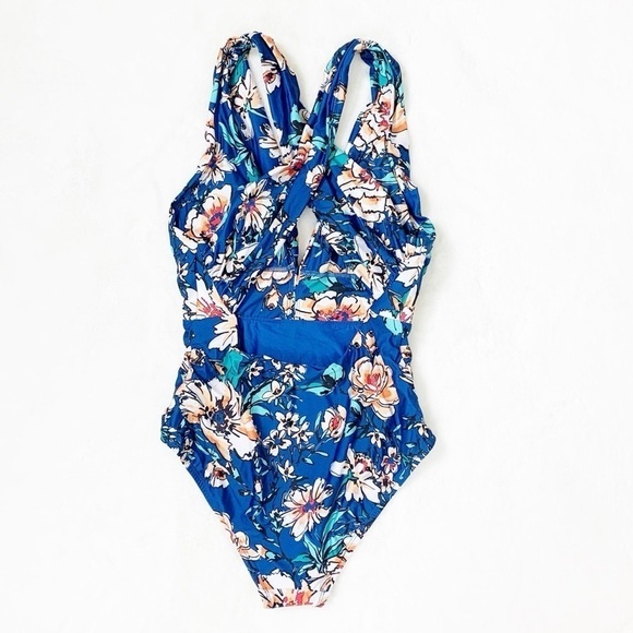 New ModCloth Lauren Plunge One Piece Floral Suit - Picture 6 of 7